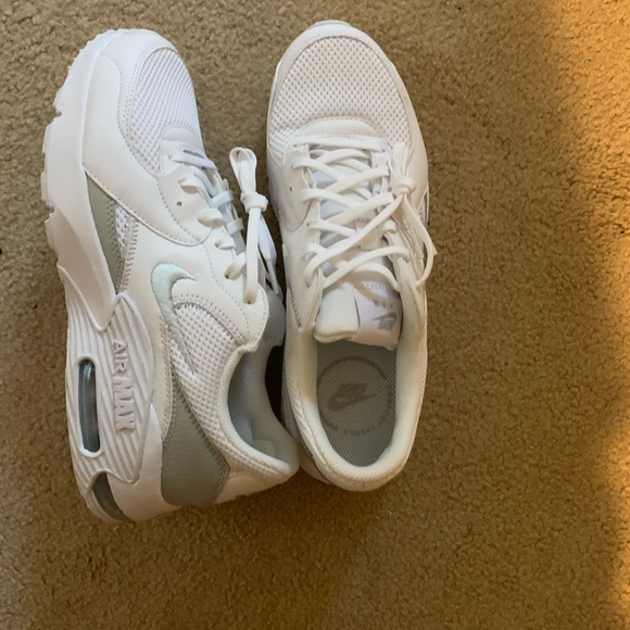 Nike Air Max White sneakers - brand new size 9.5wmns - Picture 5 of 7
